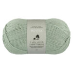 7 Veljestä / 7 Brothers 305 cabbage white butterfly