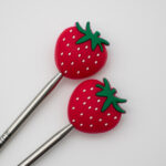 Knitting Margot koncovky na jehlice - jahody