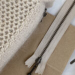 PetiteKnit zip 17 cm - sand