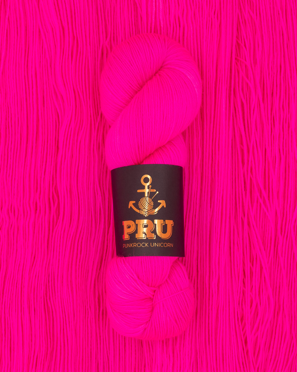 soul_mister-pink_pru-yarns_handgefaerbte-wolle SOUL Mister Pink - Obrázek 1